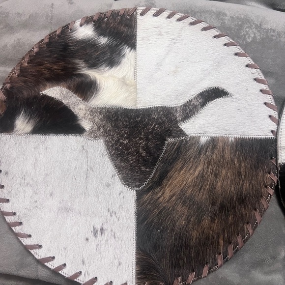 New Cowhide Patchwork Coasters Set and 3 placemats earth tones - Picture 5 of 9